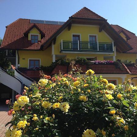 Haus Rose Apartment Wenigzell Luaran gambar