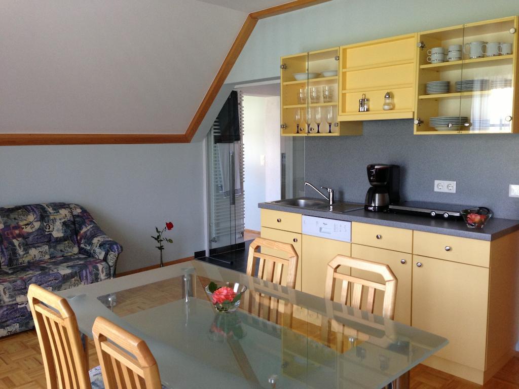 Haus Rose Apartment Wenigzell Bilik gambar