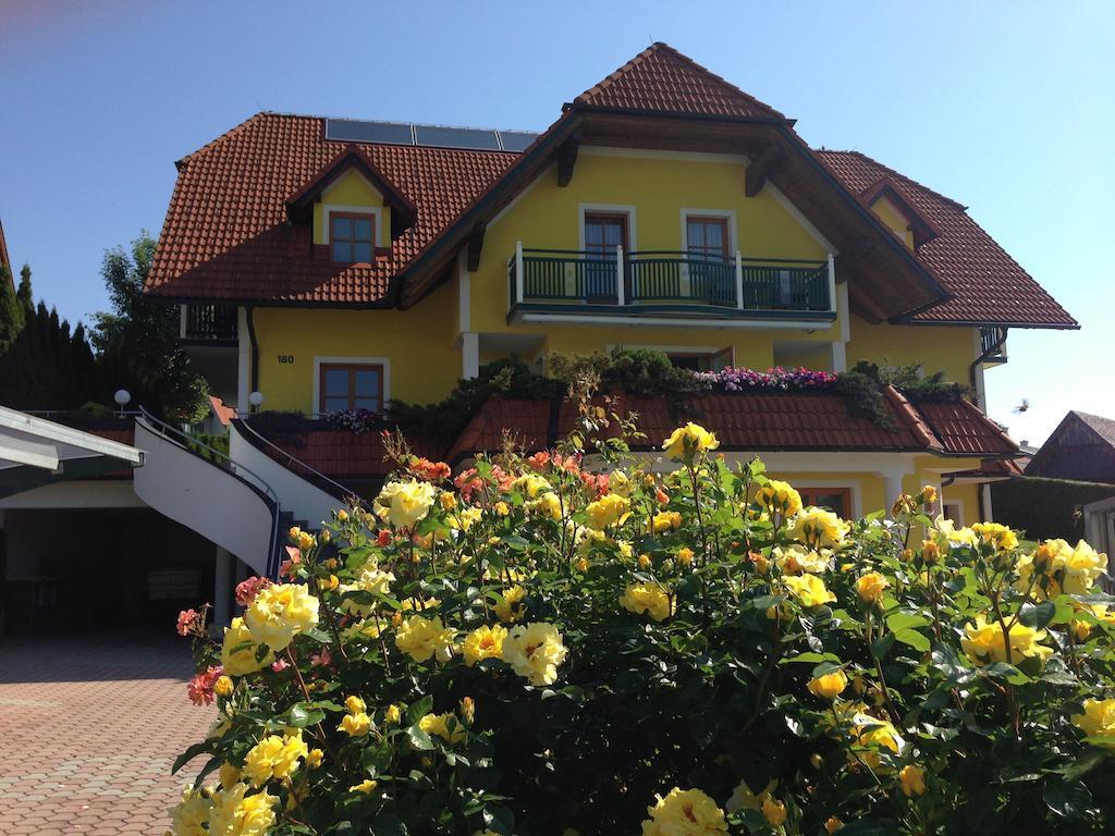 Haus Rose Apartment Wenigzell Luaran gambar